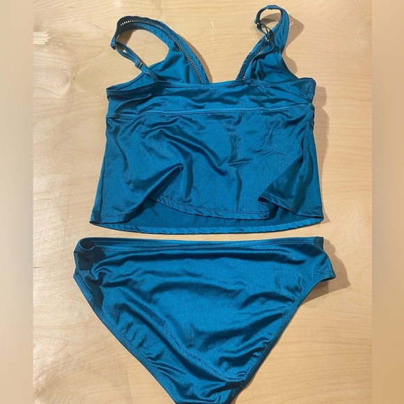 Fresh Water Two Piece Swimsuit XXL (JI) - Picture 9 of 11